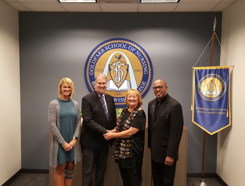 Signing of memorandum for new pathways for students at Goldfarb