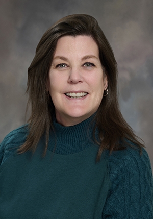 Zoe dePenaloza Faculty