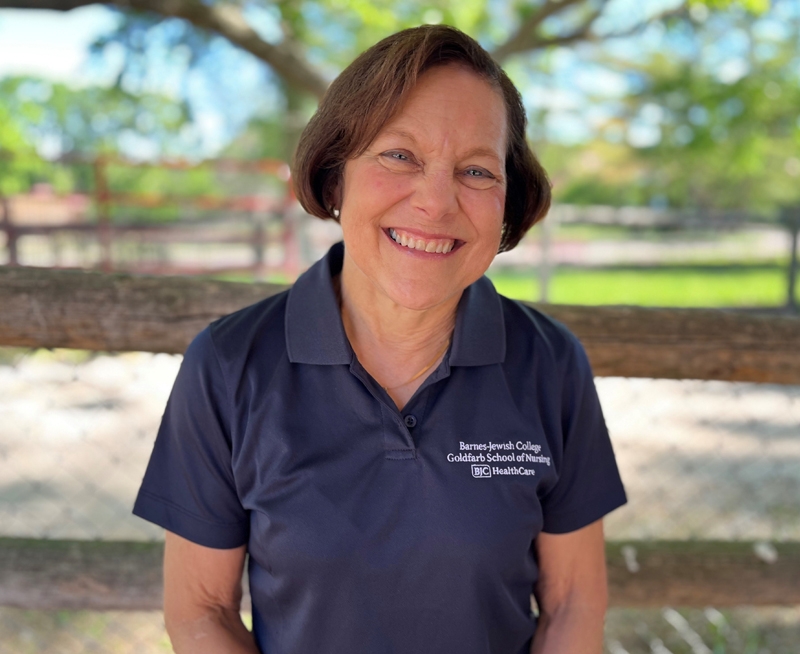 Dr. Bernadette Henrichs